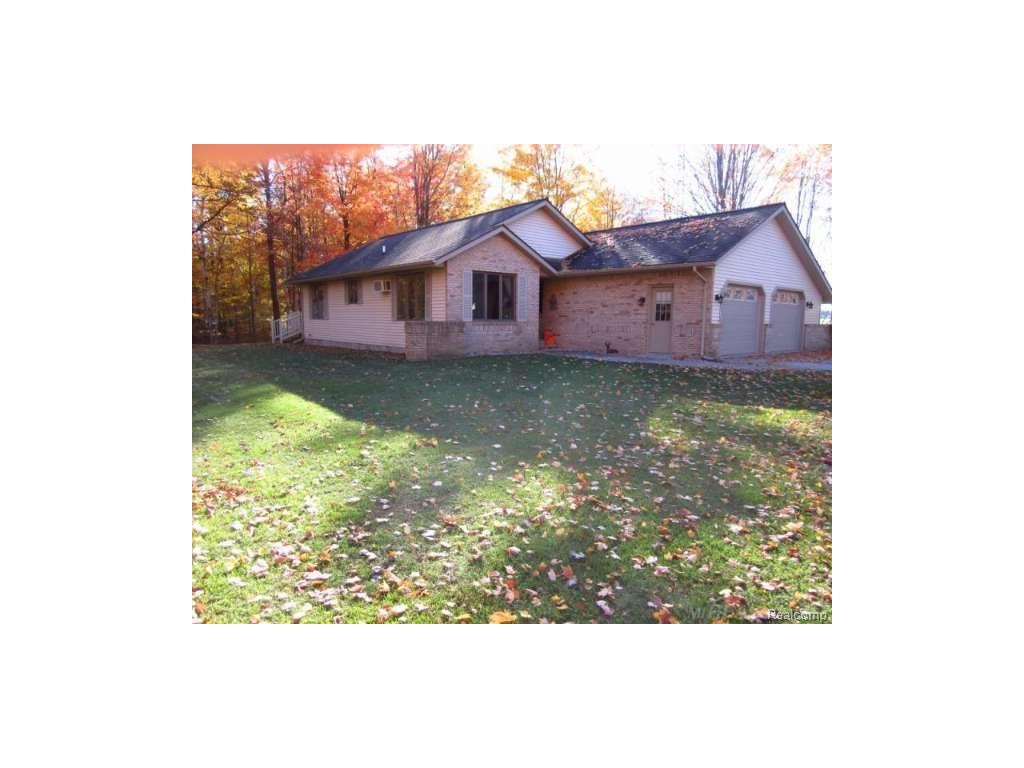 7160 Townsend, Applegate, MI 48401 photo 1