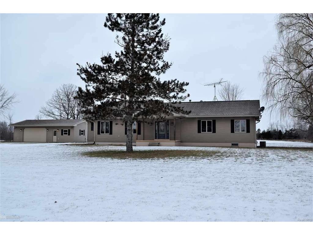 16010 Roehl, Mussey, MI 48014 photo 1