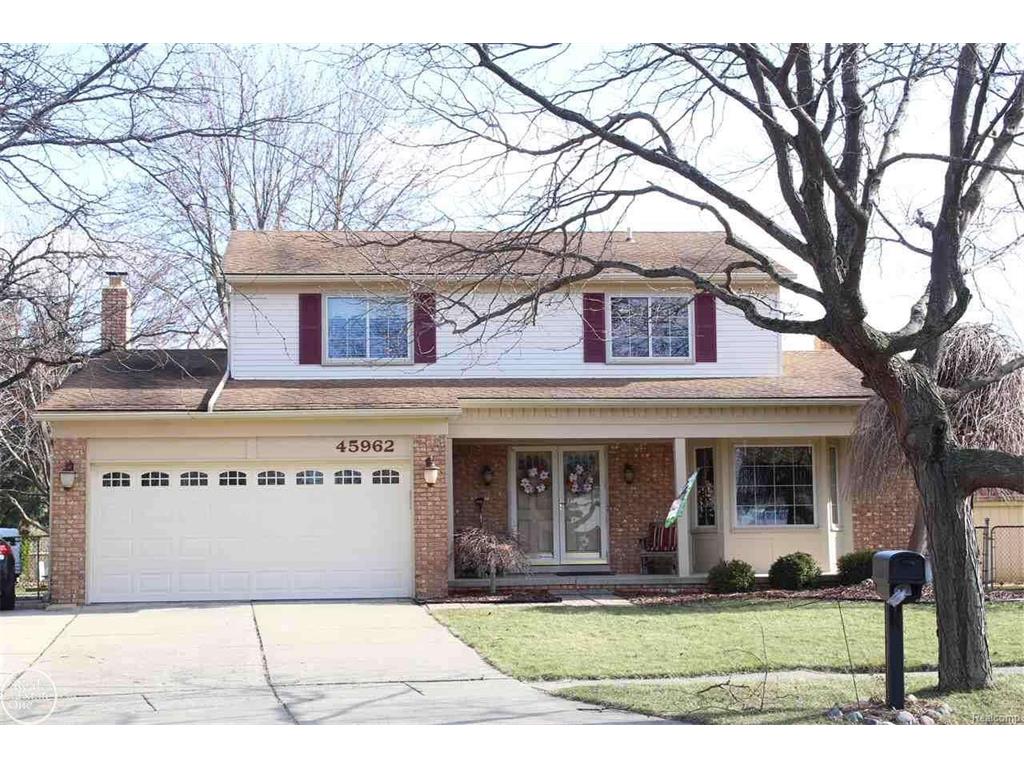 45962 Meadow Ln, Macomb, MI 48044 photo 1