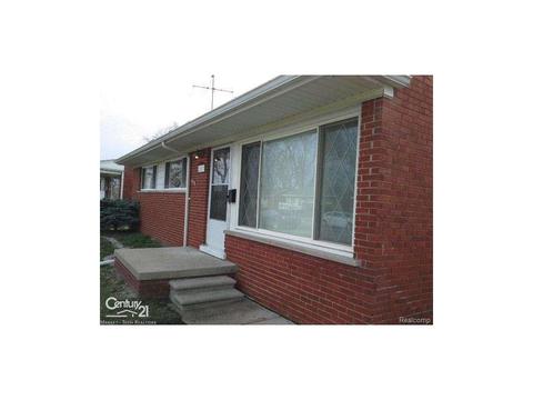 22075 Schroeder, Eastpointe, MI 48021 photo 1