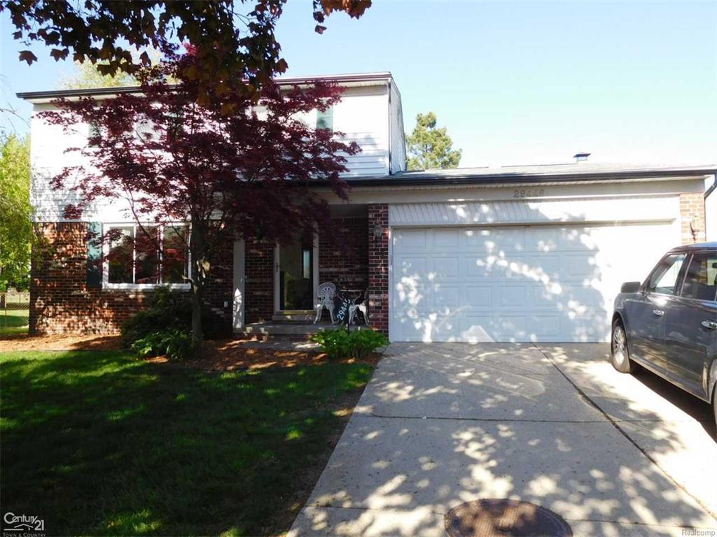 29446 E Nottingham, Warren, MI 48092 photo 1