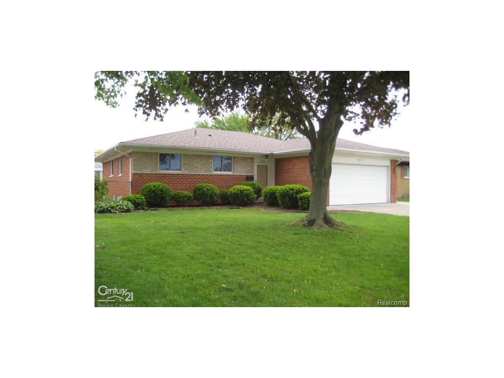 3618 La Manna Dr, Sterling Heights, MI 48310 photo 1