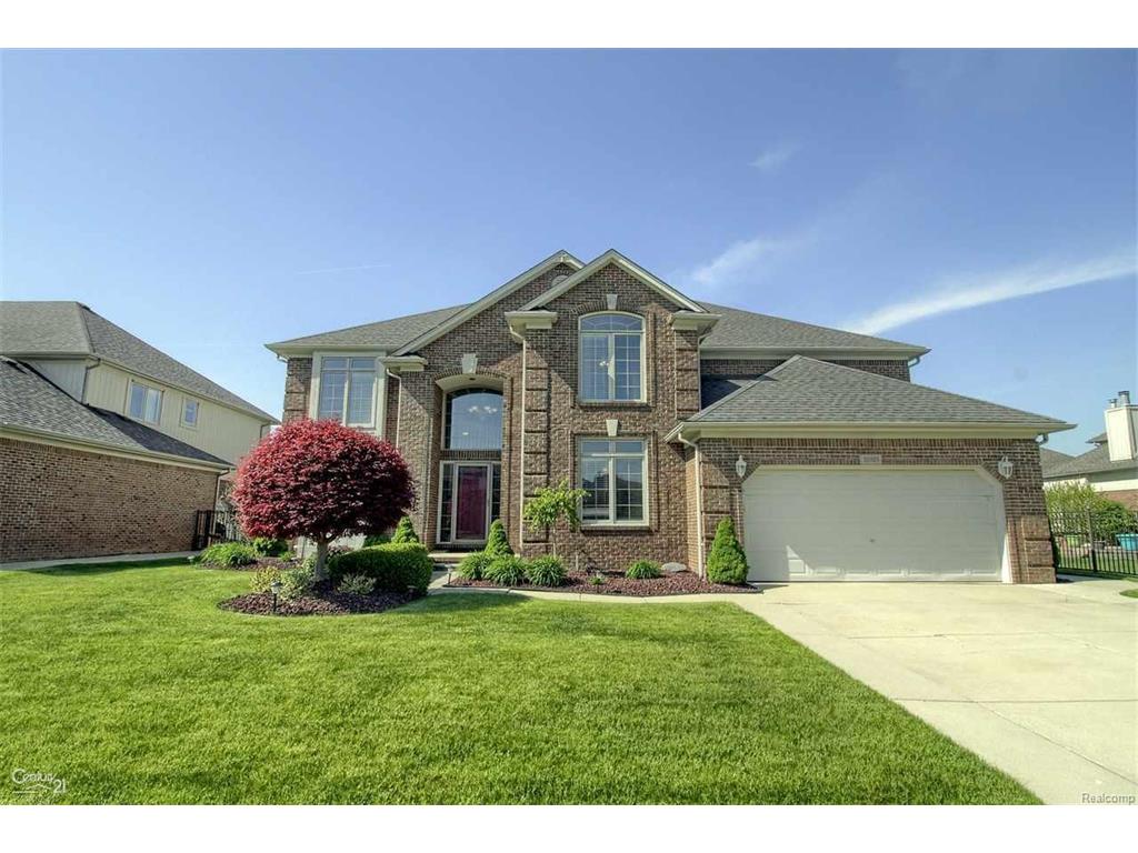 20925 Addison Dr, Macomb, MI 48044 photo 1