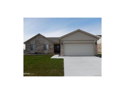 45715 Georgetown, Macomb, MI 48044 photo 1
