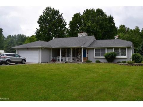 9171 Stone, Algonac, MI 48001 photo 1