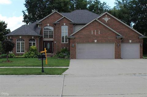 46774 Riverpark, Macomb Twp, MI 48044 photo 1