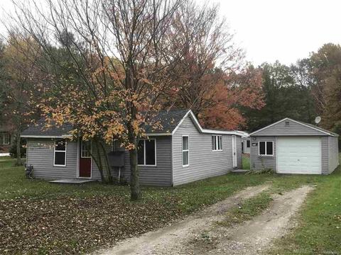 2978 Fruit, Algonac, MI 48001 photo 1