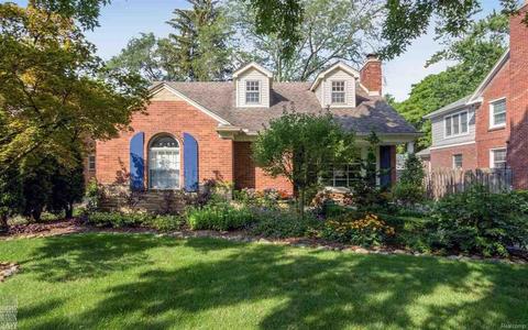 847 Washington Rd, Grosse Pointe, MI 48230 photo 1