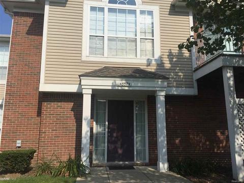 45574 Warwick, Macomb, MI 48044 photo 1