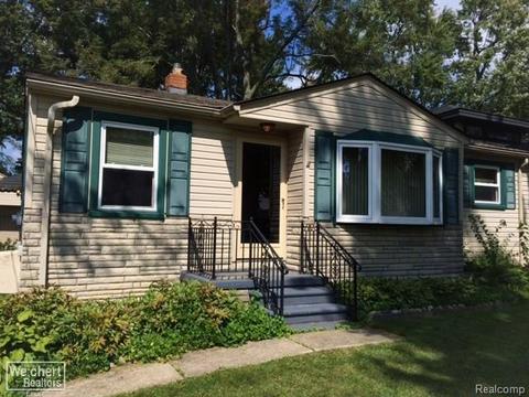 711 Vanderpool Dr, Troy, MI 48083 photo 1