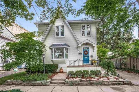 56 Mapleton, Grosse Pointe Farms, MI 48236 photo 1