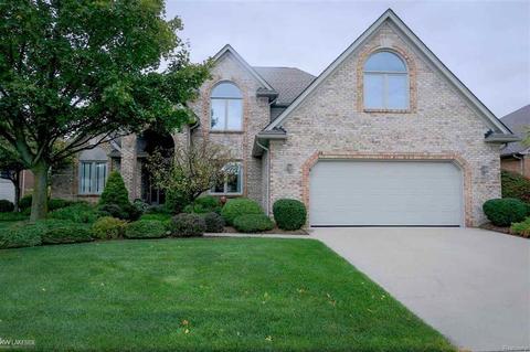 46614 Middle Brk, Macomb, MI 48044 photo 1