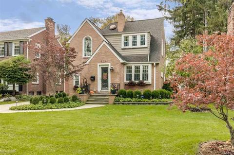 901 Washington, Grosse Pointe, MI 48230 photo 1