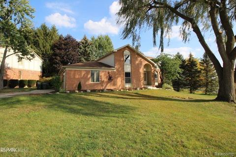 300 Shellbourne, Rochester Hills, MI 48309 photo 1