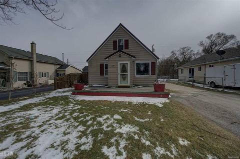 485 Dixie, Algonac, MI 48001 photo 1