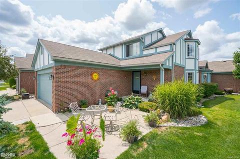45535 Dover Dr, Macomb, MI 48044 photo 1