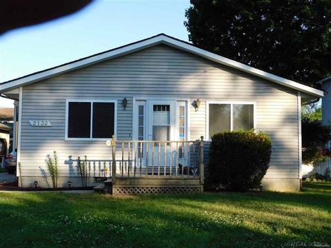 2132 Kendall, Algonac, MI 48001 photo 1