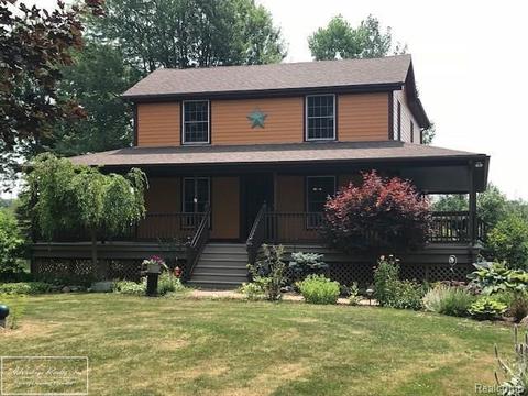 8533 Puttygut, Casco, MI 48064 photo 1