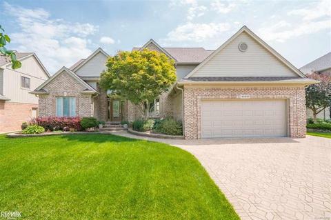 45810 Winthrop Pl, Macomb, MI 48044 photo 1