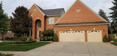 3894 Timbercrest, Troy, MI 48083 photo 1