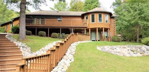1304 Rivers Ter, Gladwin, MI 48624 photo 1