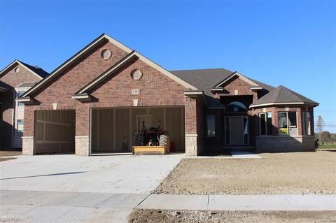 17153 Chianti Ct, Macomb Twp, MI 48042 photo 1