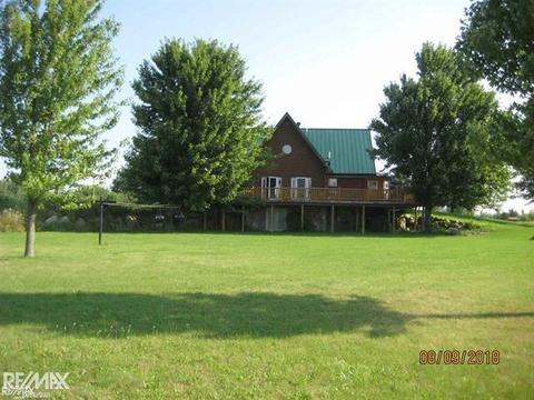 4103 Cade Rd, Capac, MI 48014 photo 1