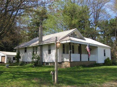 2450 S Lakeshore, Applegate, MI 48401 photo 1