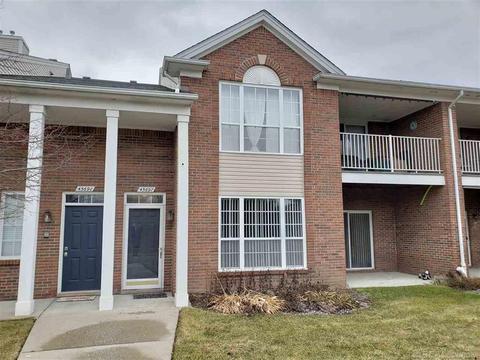 45697 Heather Ridge Dr, Macomb, MI 48044 photo 1