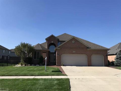 50151 Ashperton Dr, Macomb, MI 48044 photo 1