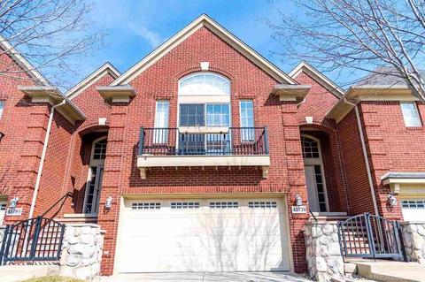 45774 Dutton Dr, Macomb, MI 48044 photo 1