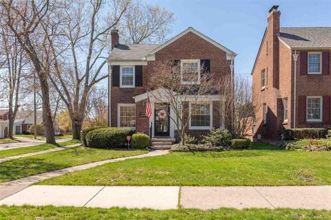 1489 Hampton, Grosse Pointe Woods, MI 48236 photo 1