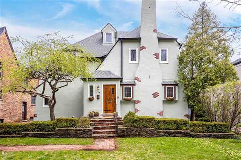 774 Washington, Grosse Pointe, MI 48230 photo 1