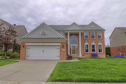 49721 Lehr, Macomb, MI 48044 photo 1