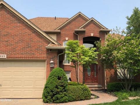 21221 Young, Macomb, MI 48044 photo 1