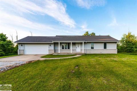 7224 Comstock Rd, Grant Twp, MI 48032 photo 1