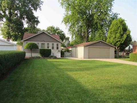 17121 Forest, Eastpointe, MI 48021 photo 1