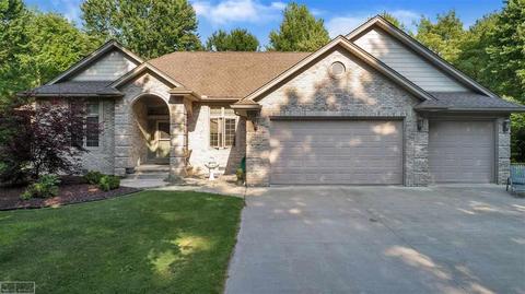 9886 Washington, Algonac, MI 48001 photo 1