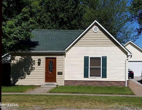 915 State St, Algonac, MI 48001 photo 1