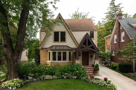 671 Washington, Grosse Pointe, MI 48230 photo 1