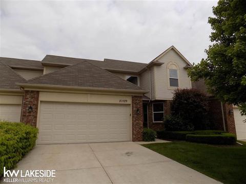 20729 Kenmare Dr, Macomb, MI 48044 photo 1