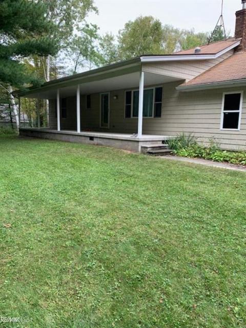 195 Wadhams, Saint Clair, MI 48079 photo 1