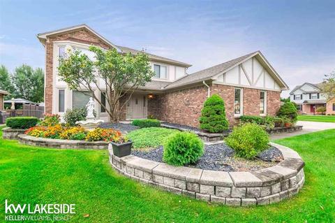 15826 Patrick Henry Dr, Macomb, MI 48044 photo 1