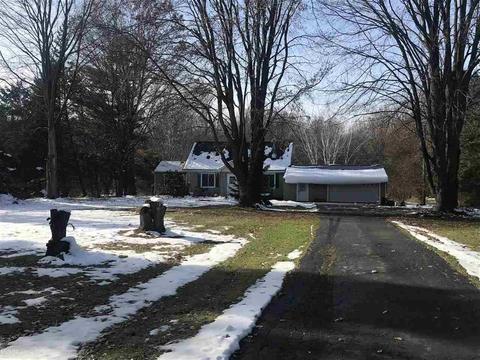 8918 Folkert Rd, Algonac, MI 48001 photo 1