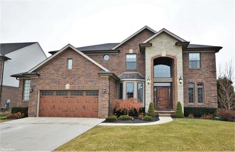 47280 Hidden Meadows Dr, Macomb, MI 48044 photo 1
