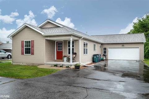 2605 E Wattles, Troy, MI 48085 photo 1
