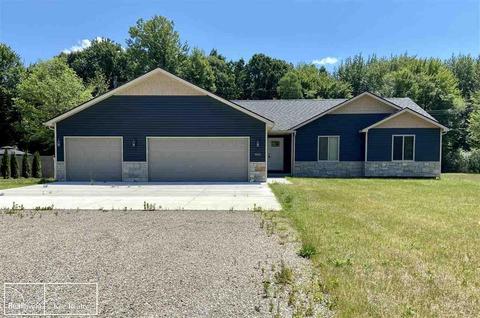 9445 Folkert, Algonac, MI 48001 photo 1