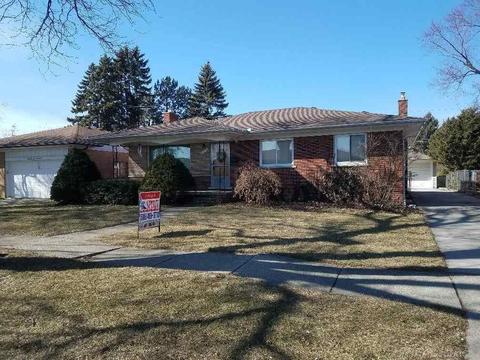 31319 Gilbert, Warren, MI 48093 photo 1