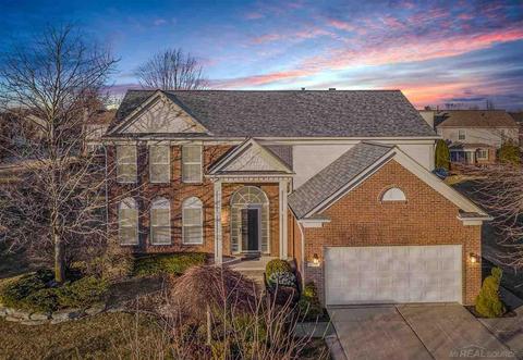 17751 Crystal Riv, Macomb, MI 48042 photo 1