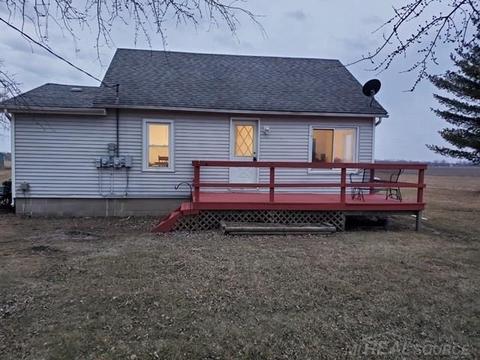 16211 Bowers Rd, Capac, MI 48014 photo 1